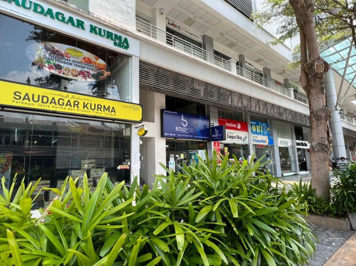 New 6Pax Soho Near Usm & Spice Arena & Airport Appartement Bayan Lepas Buitenkant foto